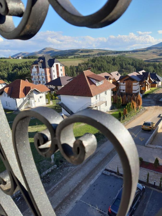 Narcis 17 - Novonamesteni Apartman Sa Prelepim Pogledom Na Tornik Zlatibor Exteriör bild