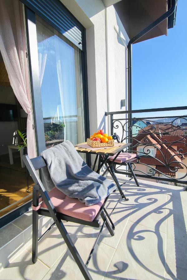 Narcis 17 - Novonamesteni Apartman Sa Prelepim Pogledom Na Tornik Zlatibor Exteriör bild