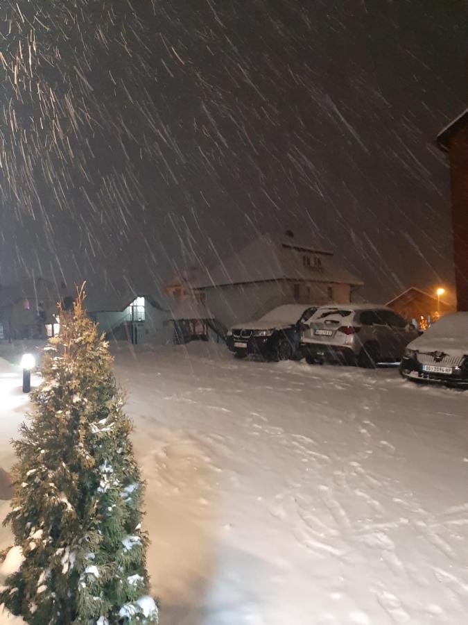 Narcis 17 - Novonamesteni Apartman Sa Prelepim Pogledom Na Tornik Zlatibor Exteriör bild